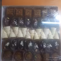 حلوای مجلسی میکس حلوا وخرما 