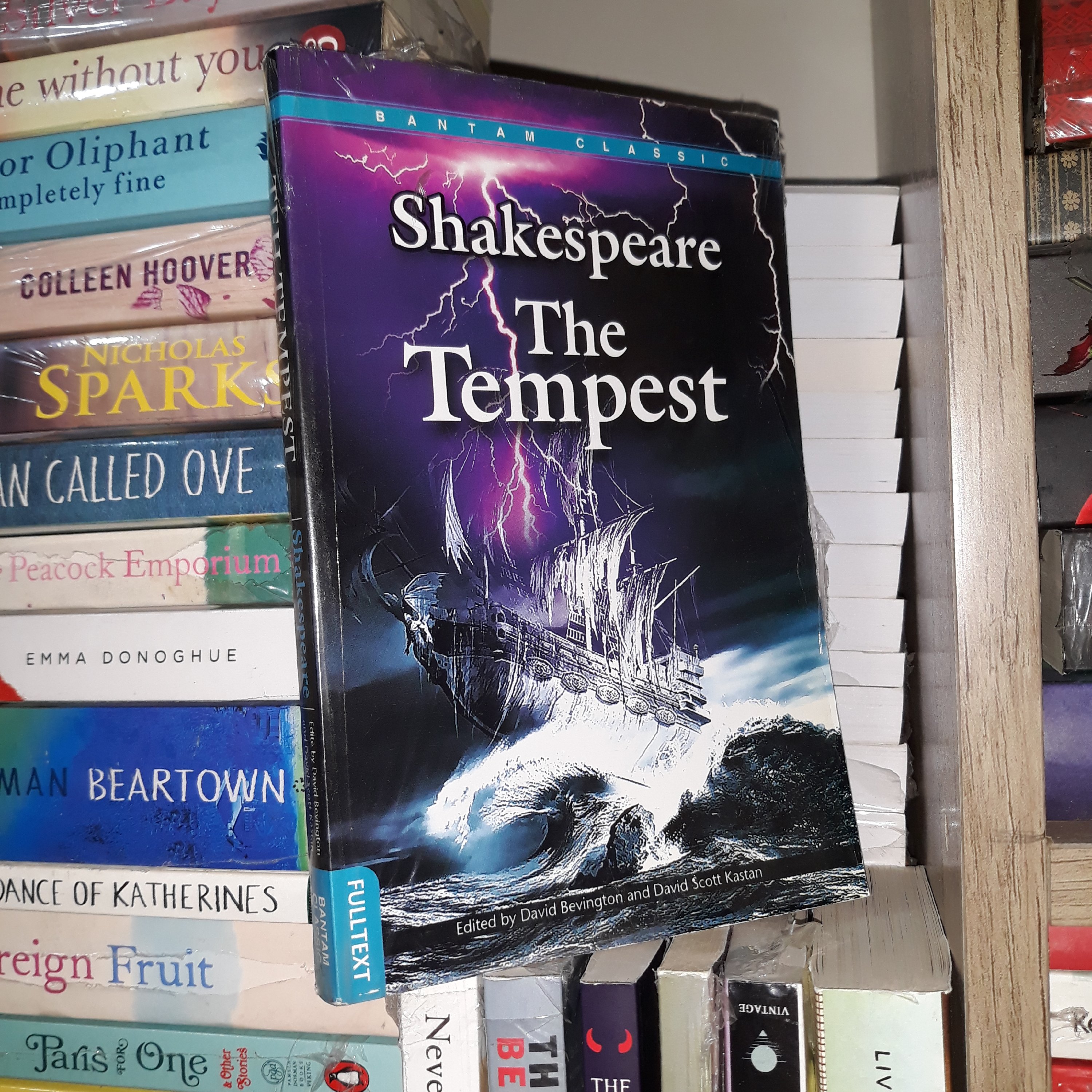 کتاب زبان اصلی The Tempest (نمایشنامه طوفان) - اثر شکسپیر