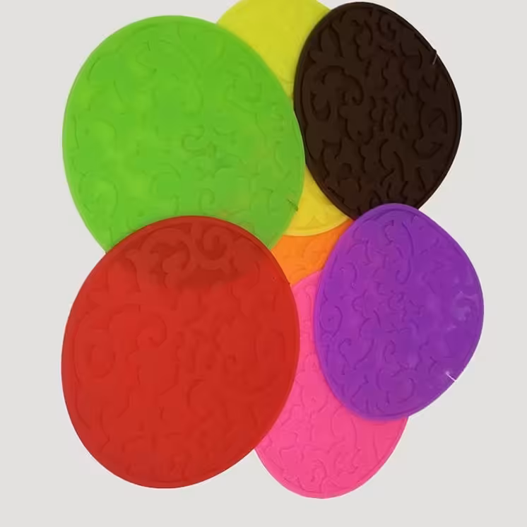 زیر قابلمه ای سیلیکونی طرح گل و بته