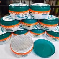 کرم گیاهی مرطوب کننده هیمالیا مدل Herbals 200 میل