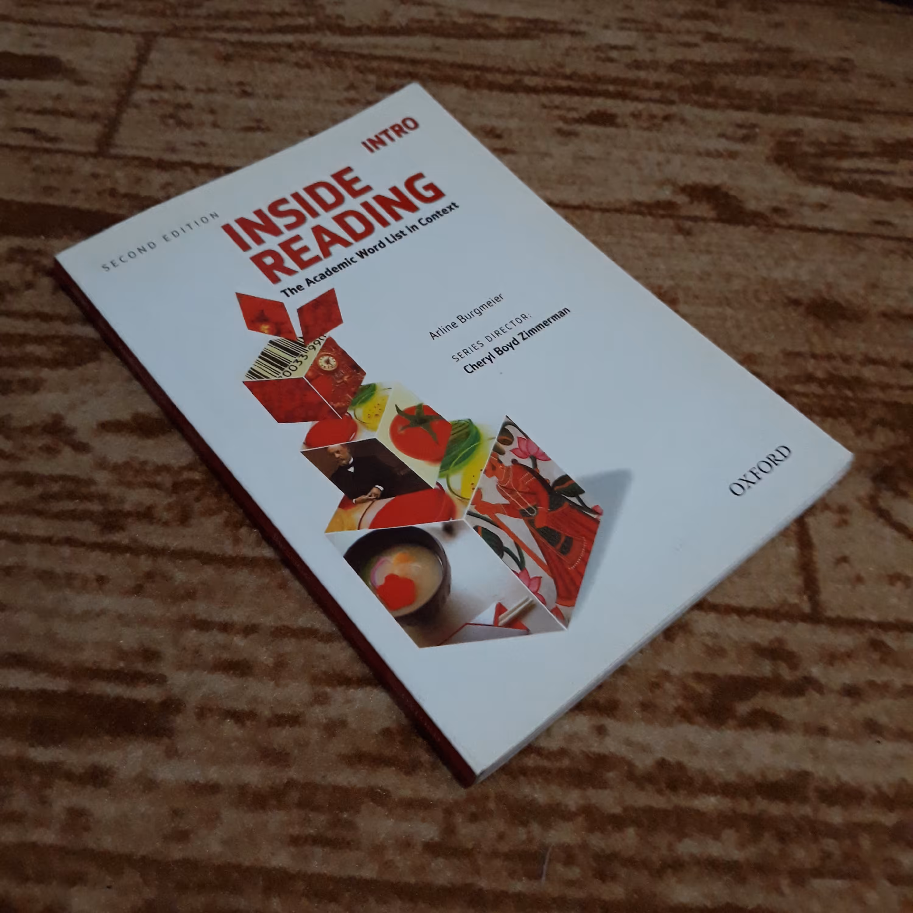 کتاب INSIDE READING به همراه سی دی آموزشی