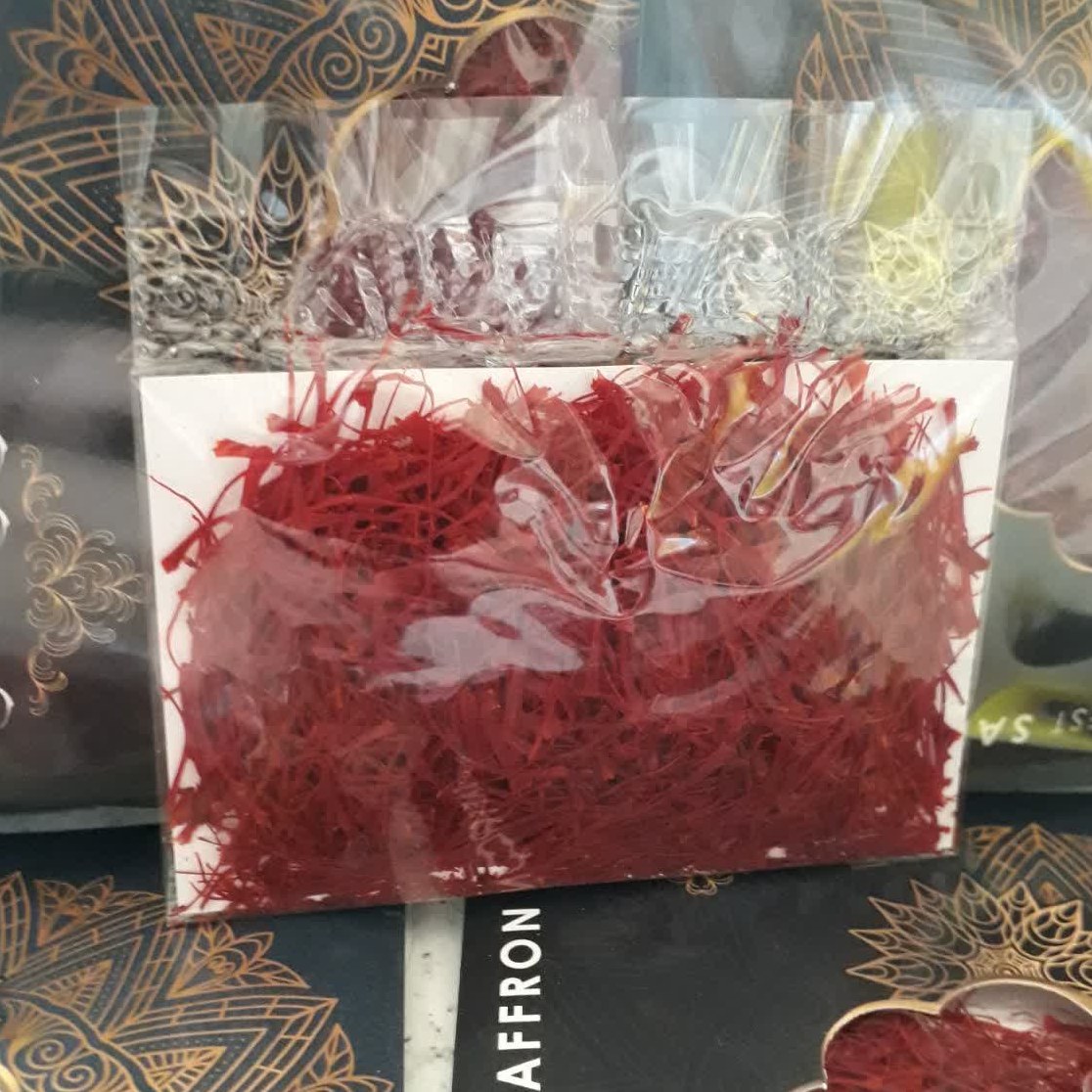 زعفران نگین ممتاز
