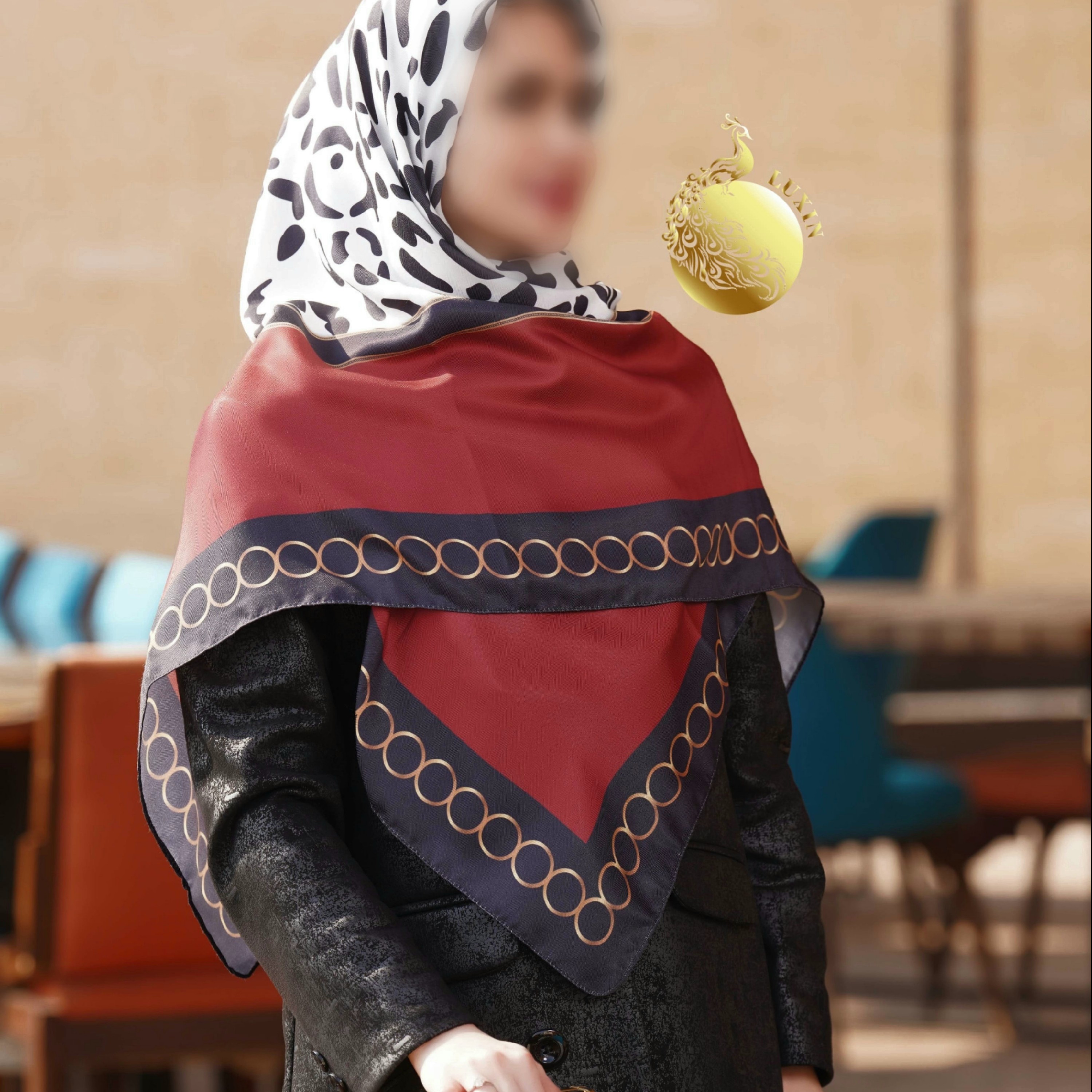 روسری زرشکی پلنگی