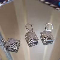 نیم ست برند cm کیفیت فوق العاده با ای کاری قوه مشابه نقره 