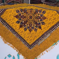 سفره قلمکاری زرد رنگ ترنج خاص 