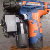 دریل شارژی پی ام دو باتری 