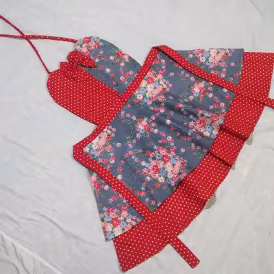 پیشبند آشپزخانه دامن کلوش دلبرونمون