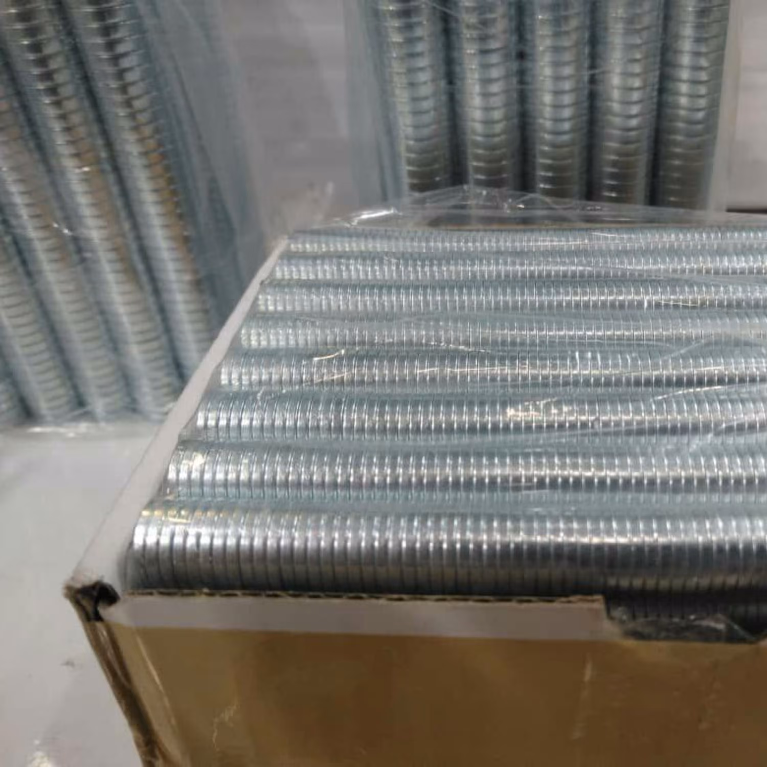 بسته 10 عددی آهنربای نئودیمیوم 14x14x3 (مگنت نیودیمیوم 14میلیمتری)