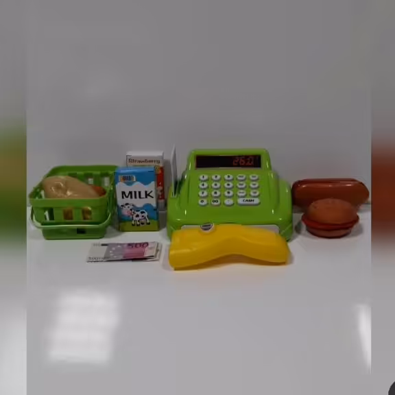 فروشگاه اسباب بازی رنگارنگ