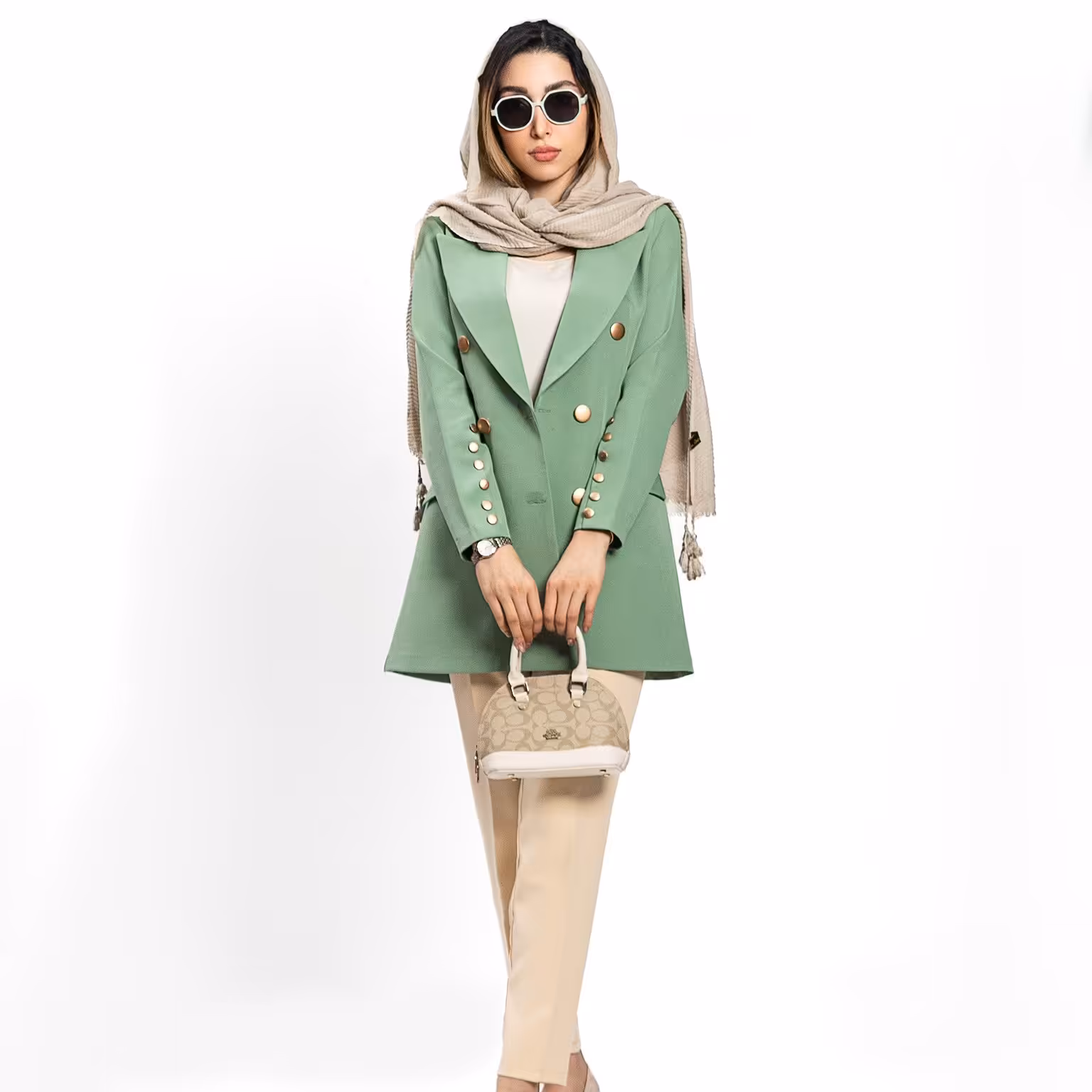 کت تک 6دکمه روی آستین یقه انگلیسی کدمحصول4510