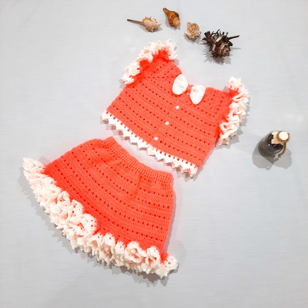 تاپ و دامن بافتنی طرح آنالیا (1.5 سال)(گلبهی)