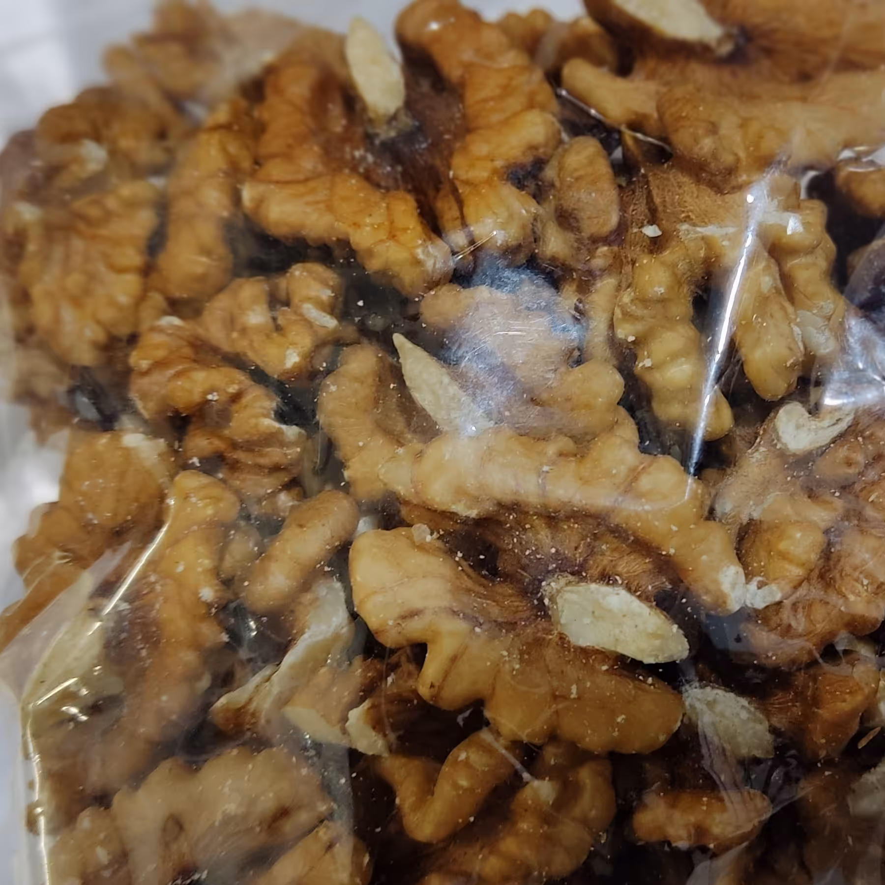 مغز گردو ایرانی درجه یک 500 گرمی