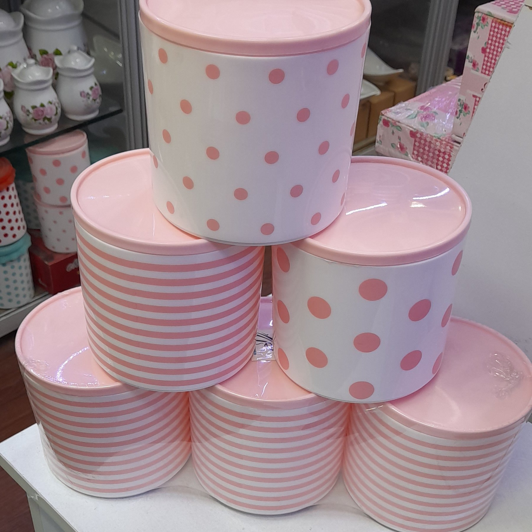 جا حبوبات پلاستیکی طرح دار رنگ ثابت 3تایی ساخت ایران در 3 طرح