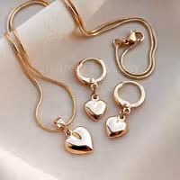 نیم ست برند ژوپینگ مدل قلب دو طرفه طرح دار برند اصلی آبکاری طلا بسیار زیبا و خاص بدون حساسیت 