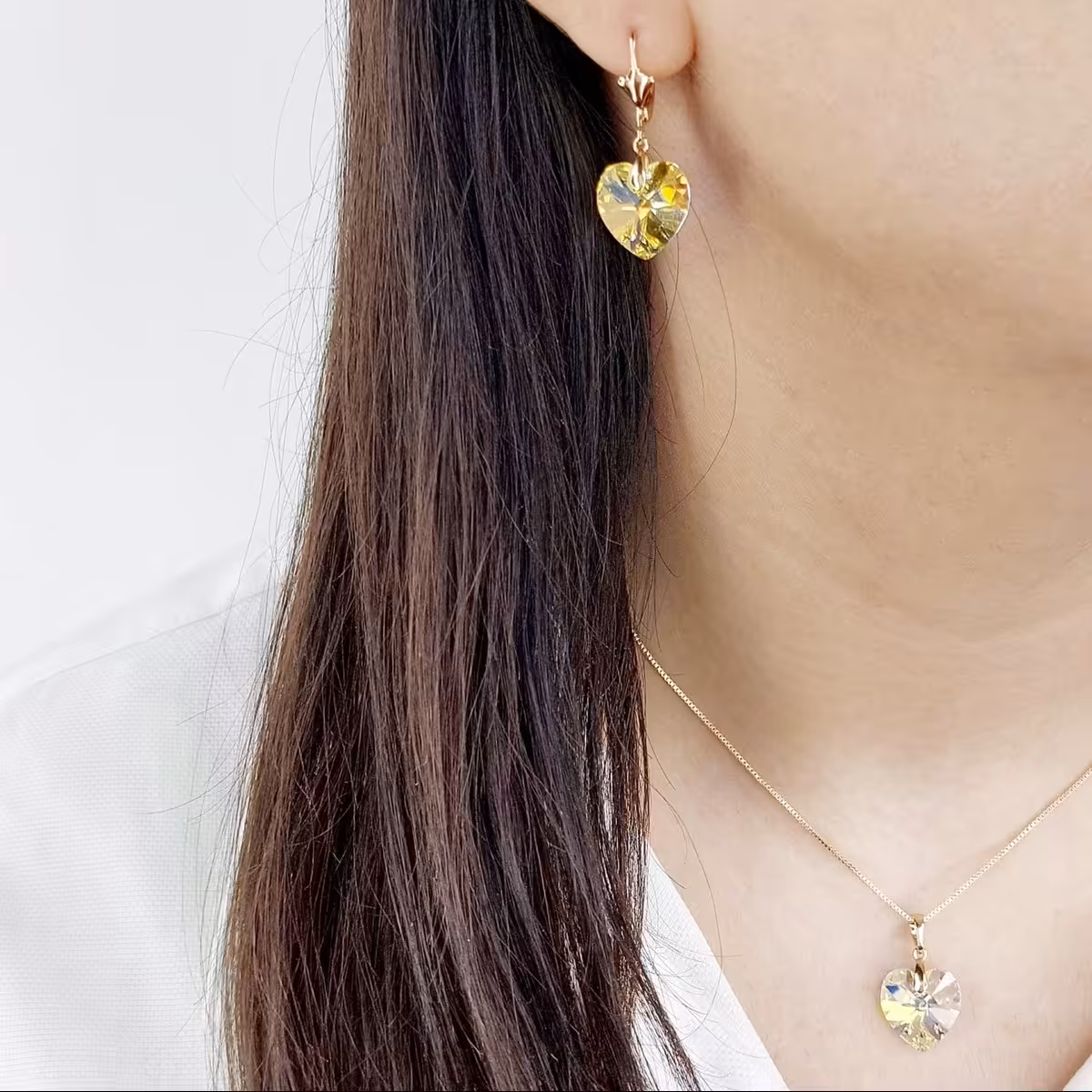 نیمست سوارسکی قلب سفید با زنجیر استیل 45سانتی کد 11903