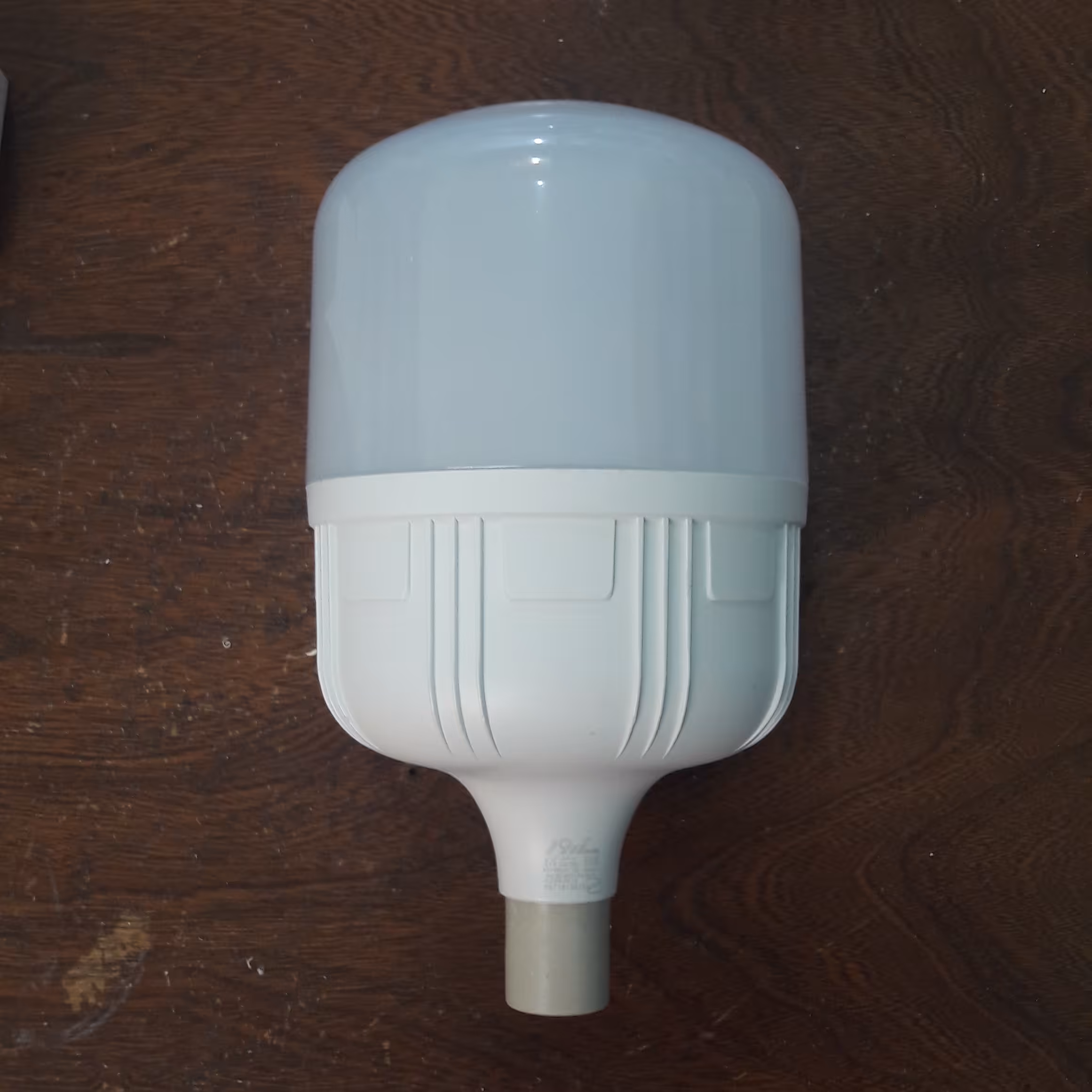 لامپ ال ای دی 50 وات استاندارد ساروز