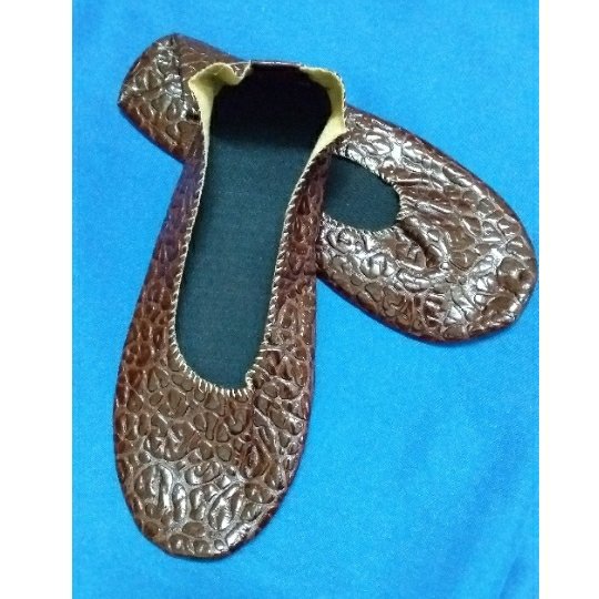 پاپوش چرمی طرح سنگی