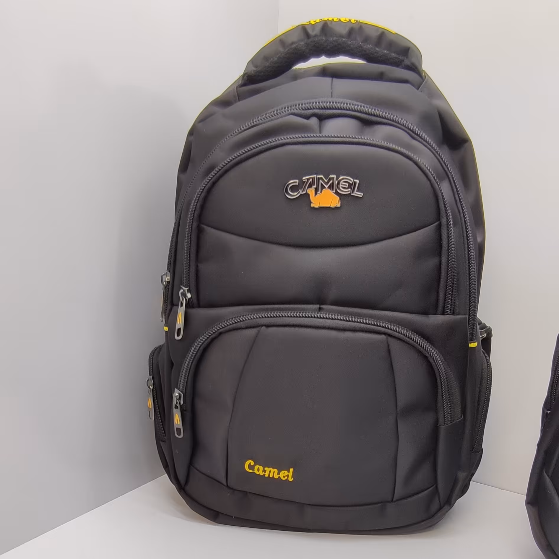 کوله پشتی اسپورت مناسب فضای دبیرستان . دانشگاه و استفاده روزمره ارسال رایگان 