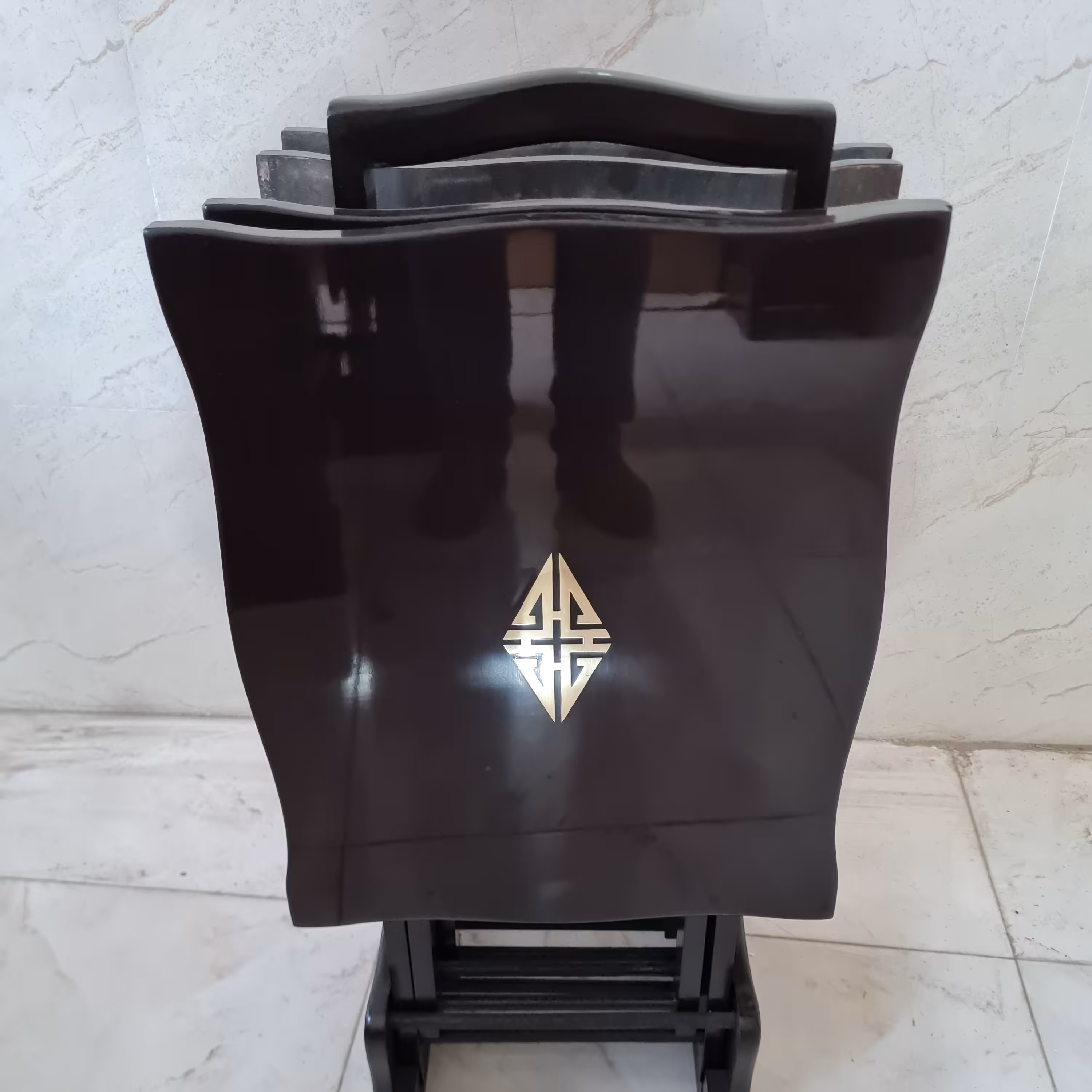 میز عسلی تاشو پولیشی