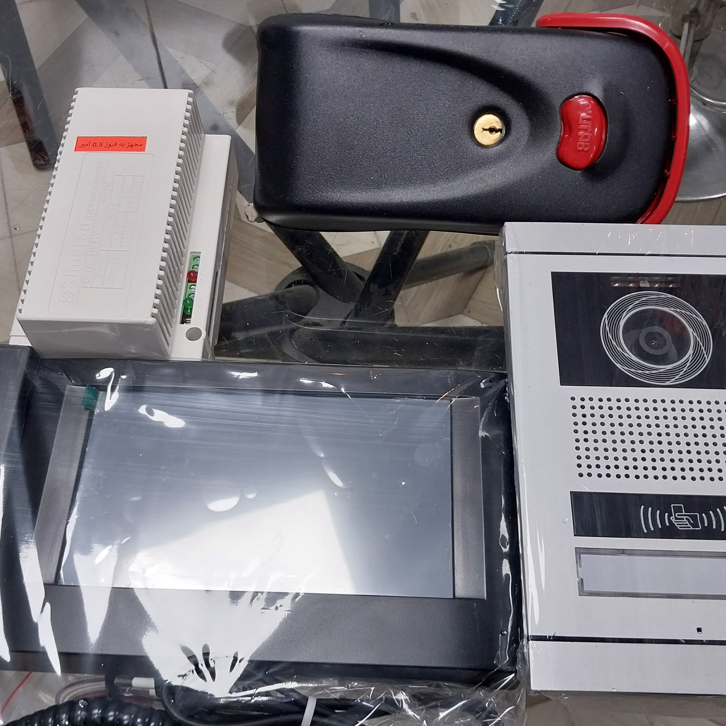 پکیج کامل آیفون تصویری سیماران با مانیتور 7 اینچی با حافظه و پنل کارتی و قفل ضد سرقت