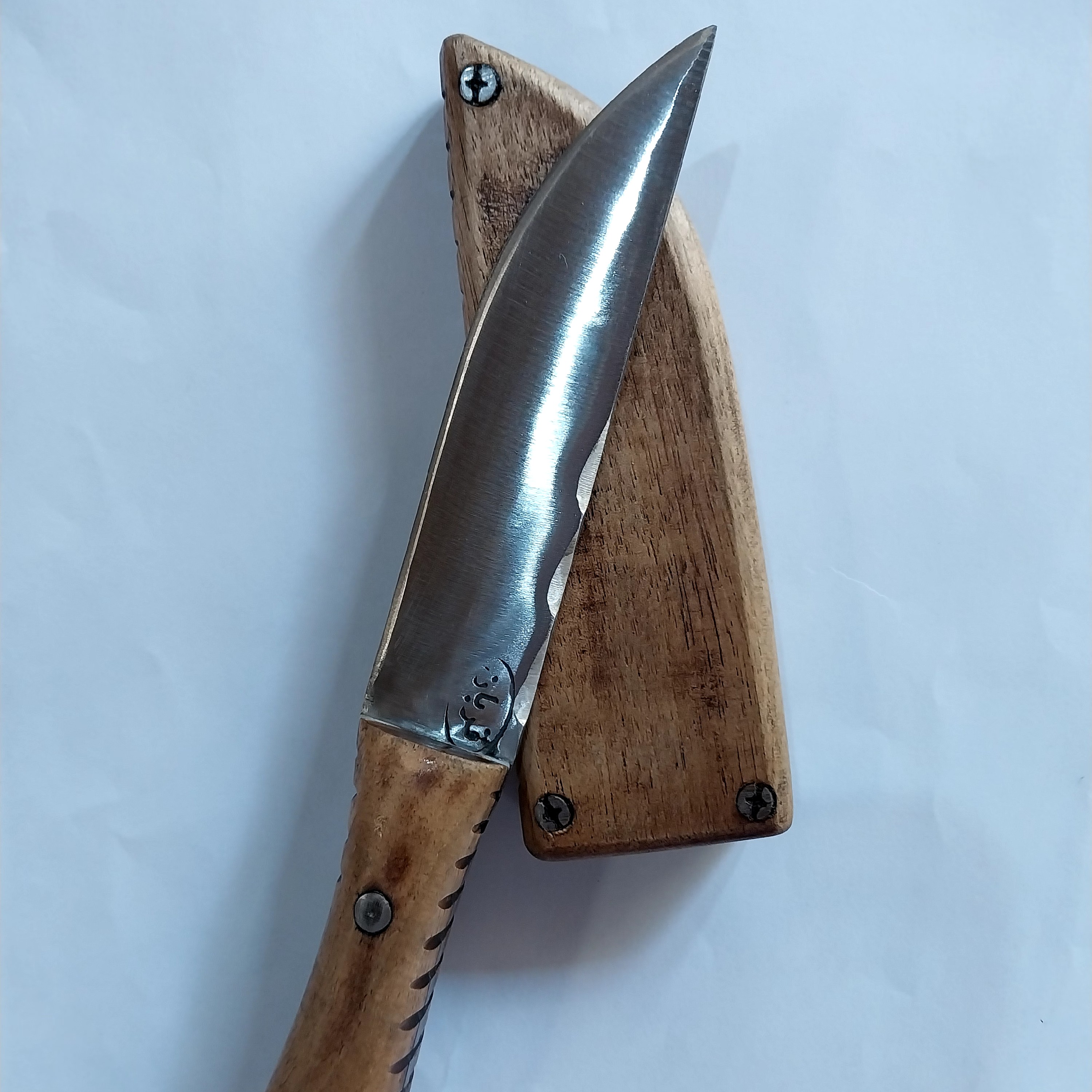 چاقو دست ساز  ضد زنگ بگیر  سایز 1 غلاف دار
