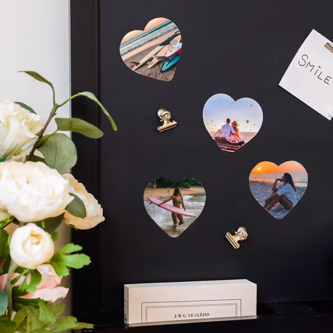 چاپ عکس روی مگنت قلبی 7 در 7 سانت ضد آب . چاپ مگنت یخچال بالاترین کیفیت ایران