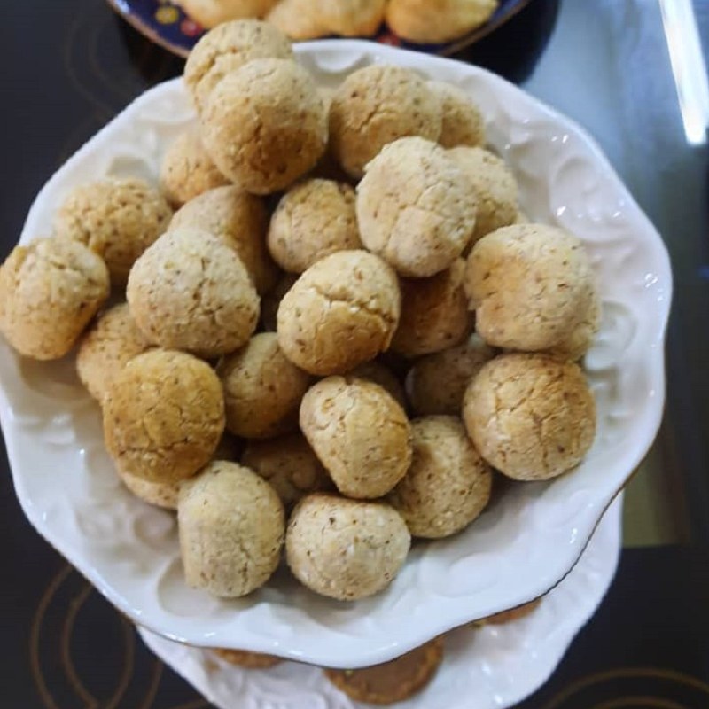 حاجی بادام یزدی مامان پز