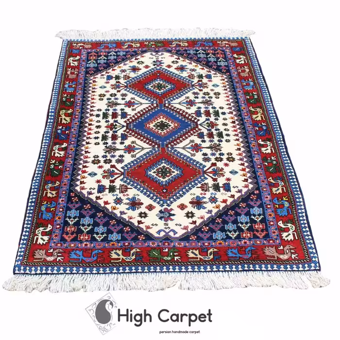 فرش دستبافت 1.5 متری زمینه کرم نقشه خشت لوزی یلمه شیراز کد 0683