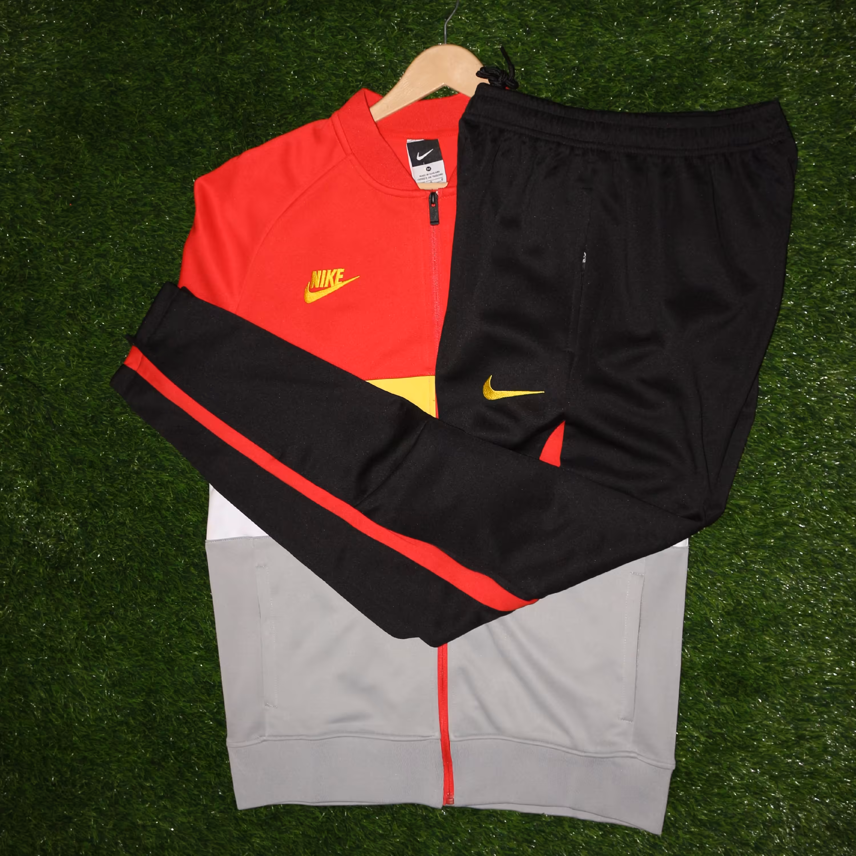 ست ورزشی تیمی لیورپول کیفیت تایلندی درجه یک  