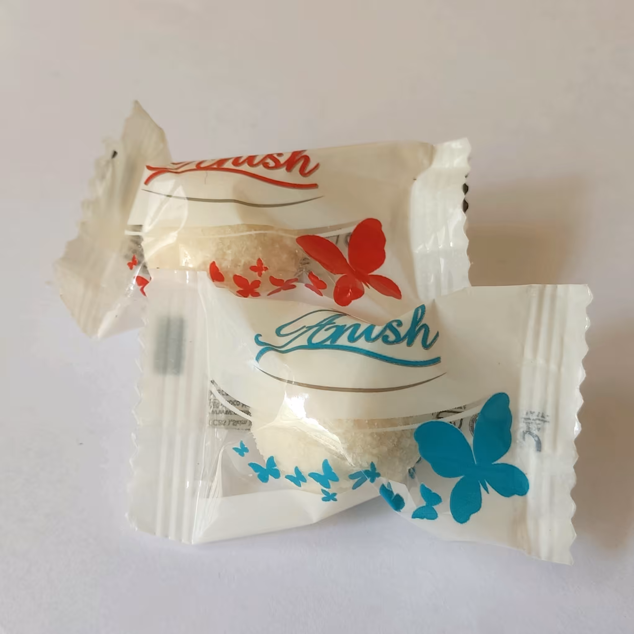 شکلات ترافل نارگیلی آنیش (200 گرم)