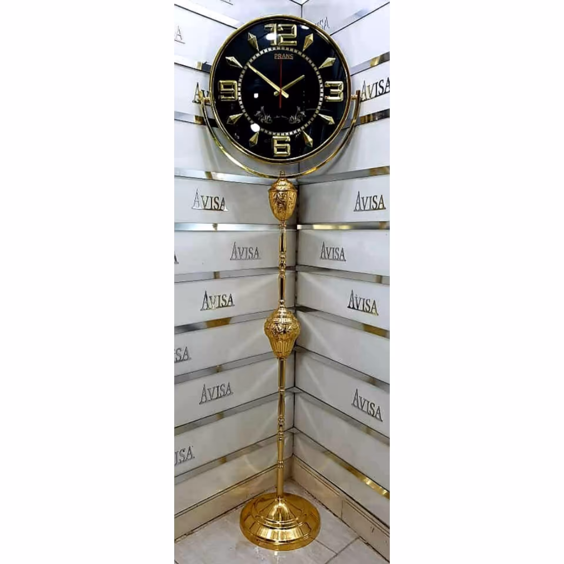 ساعت ایستاده تک پایه طلایی پسکرایه