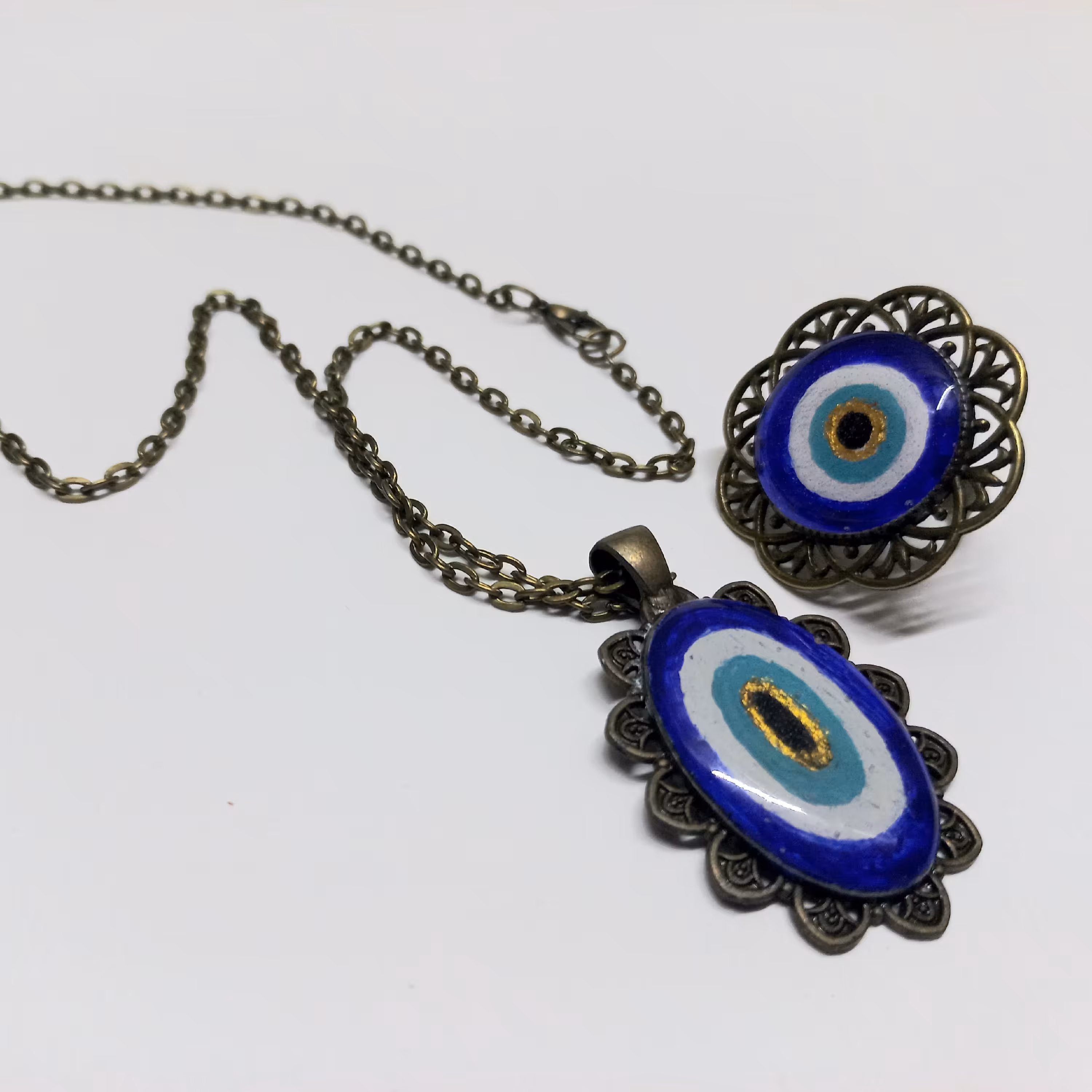 نیم ست گردنبند و انگشتر جنس رزین 