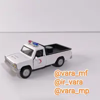 ماشین فلزی نیسان هلال احمر 