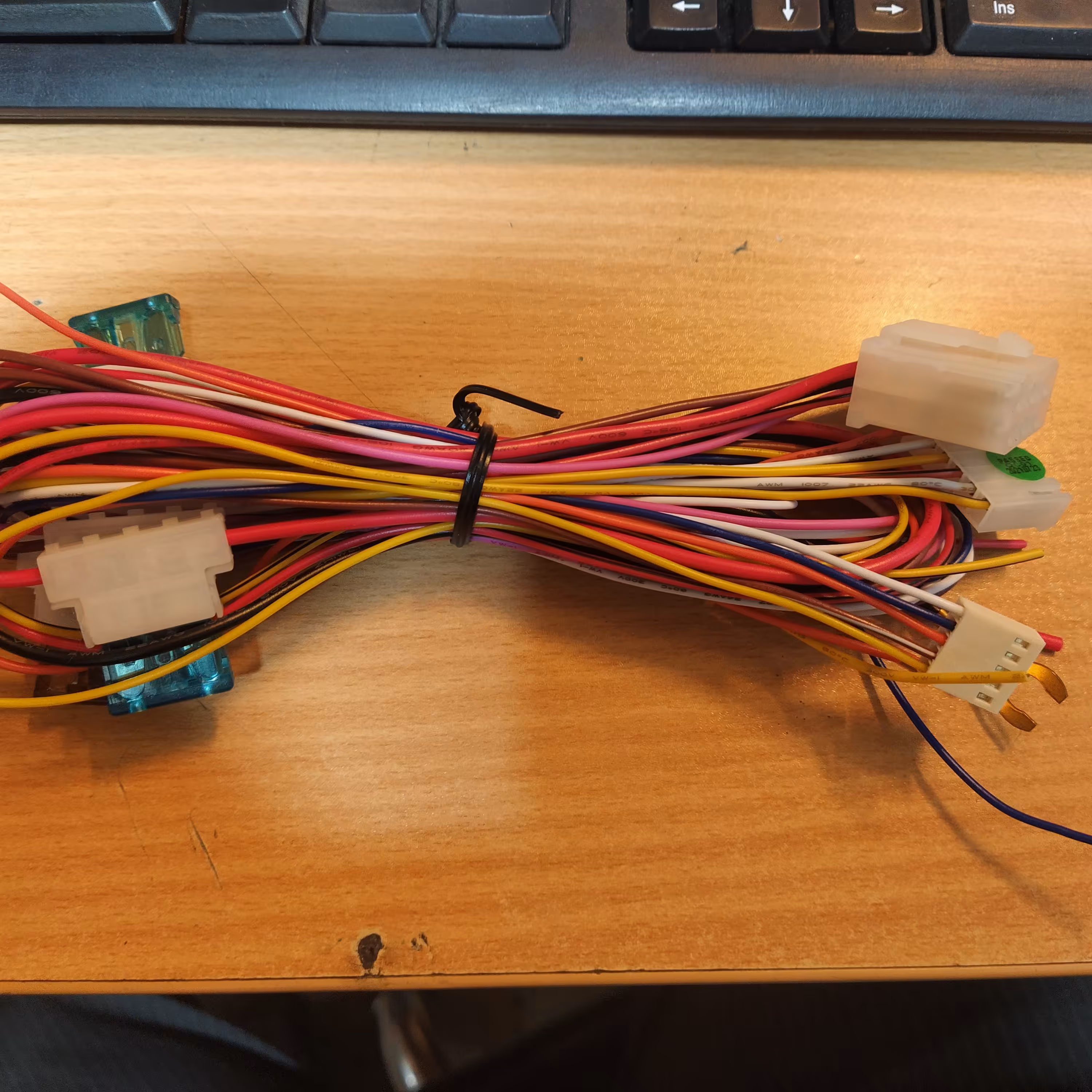 سیمکشی دزدگیر استیل میت RX1000