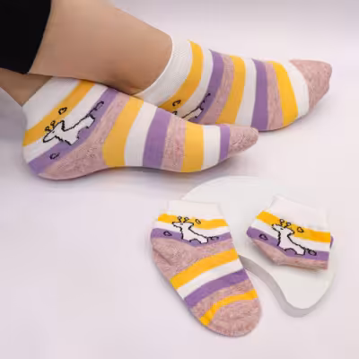 جوراب ست مادر فرزندی زرافه رنگی مناسب 1 سال تا بزرگسال