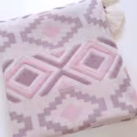 شال مبل ترک  قابل استفاده بعنوان رو تختی طرح دار ابعاد 170 در 150