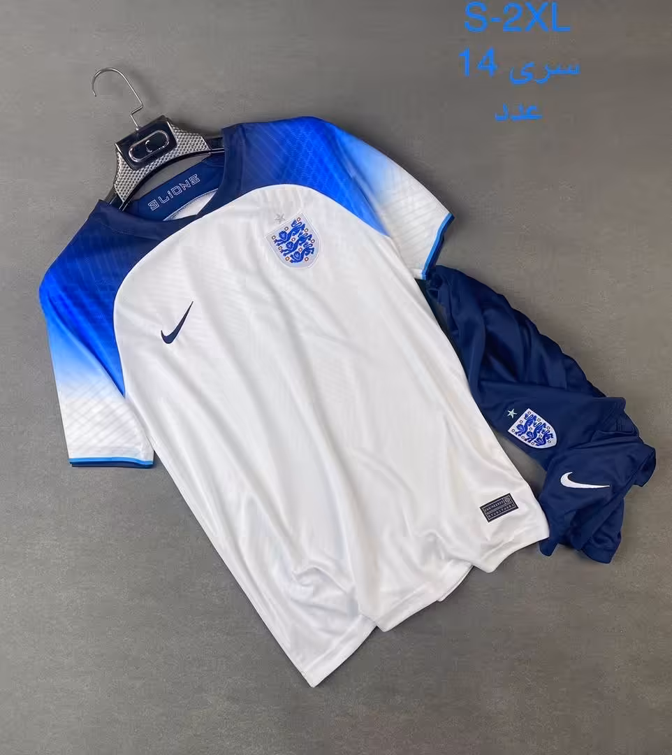 کیت اول تیم ملی انگلیس (پیراهن شورت) ورژن هواداری جام جهانی 2022 قطر