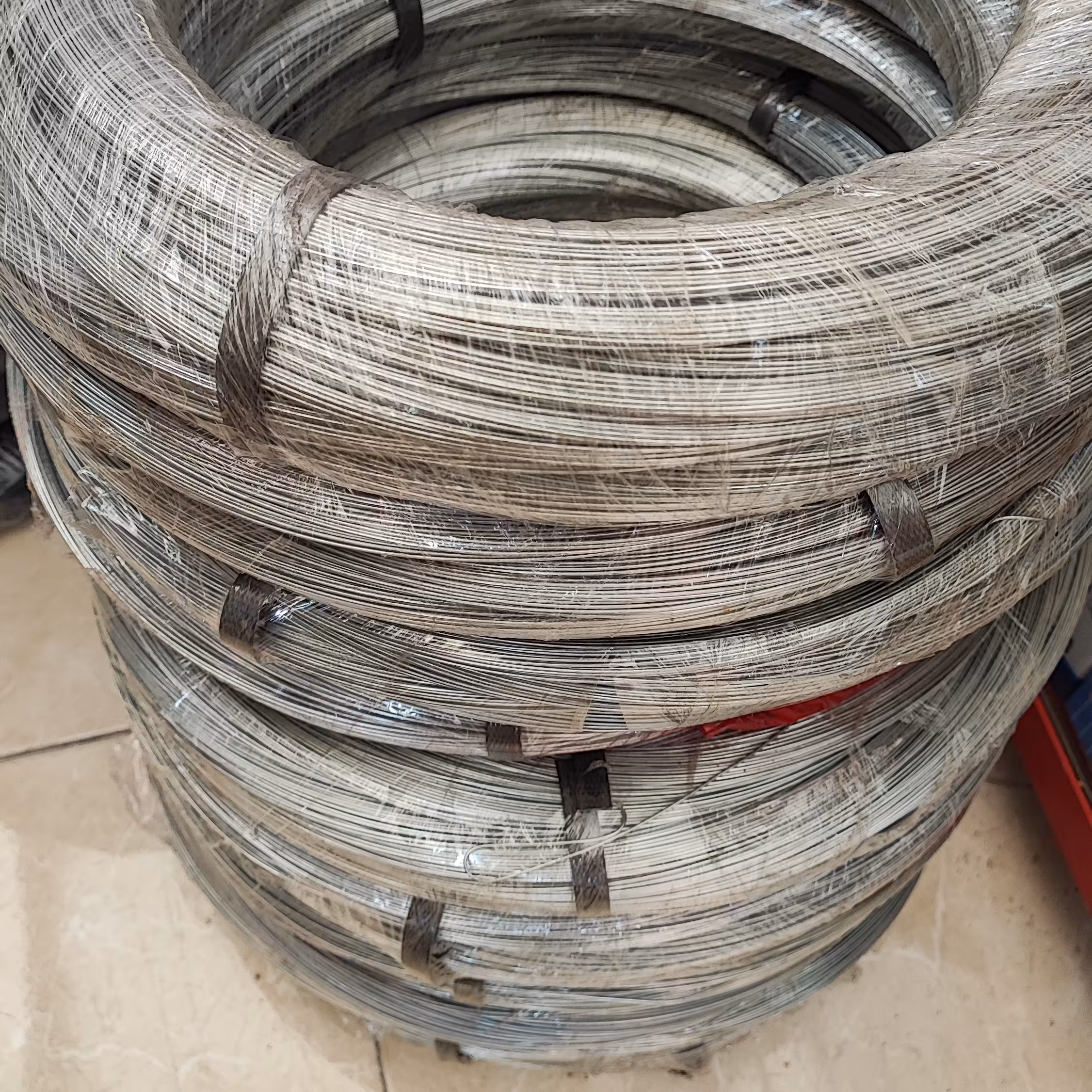 سیم رابیتس بندی 15 کیلویی 