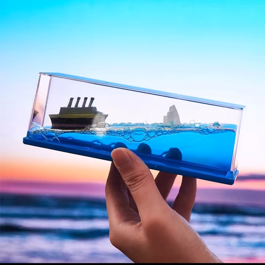 کشتی معلق آکرولیک

