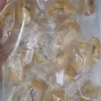 شکلات دومغزسنتی بادامی وپسته ای