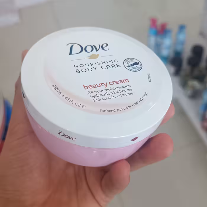 کرم مرطوب کننده داو Dove Beauty Cre مناسب دست صورت و بدن 250 میل