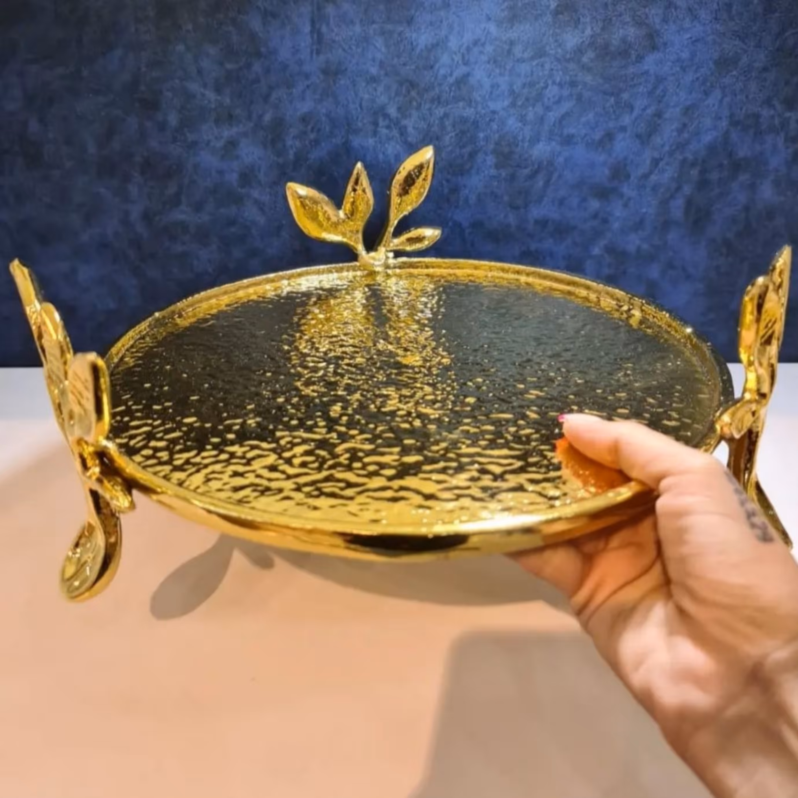 سینی پایه دار