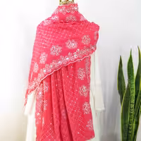 شال مجلسی حریر وارداتی هندی پولکدوزی شده 