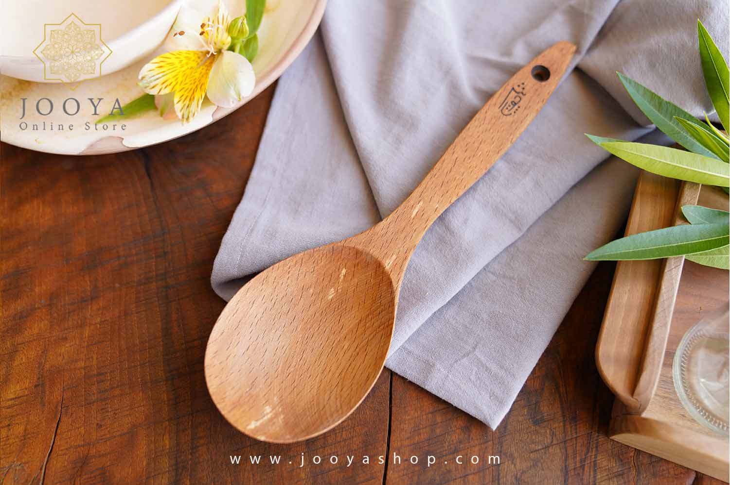 قاشق چوبی خورشتی گود