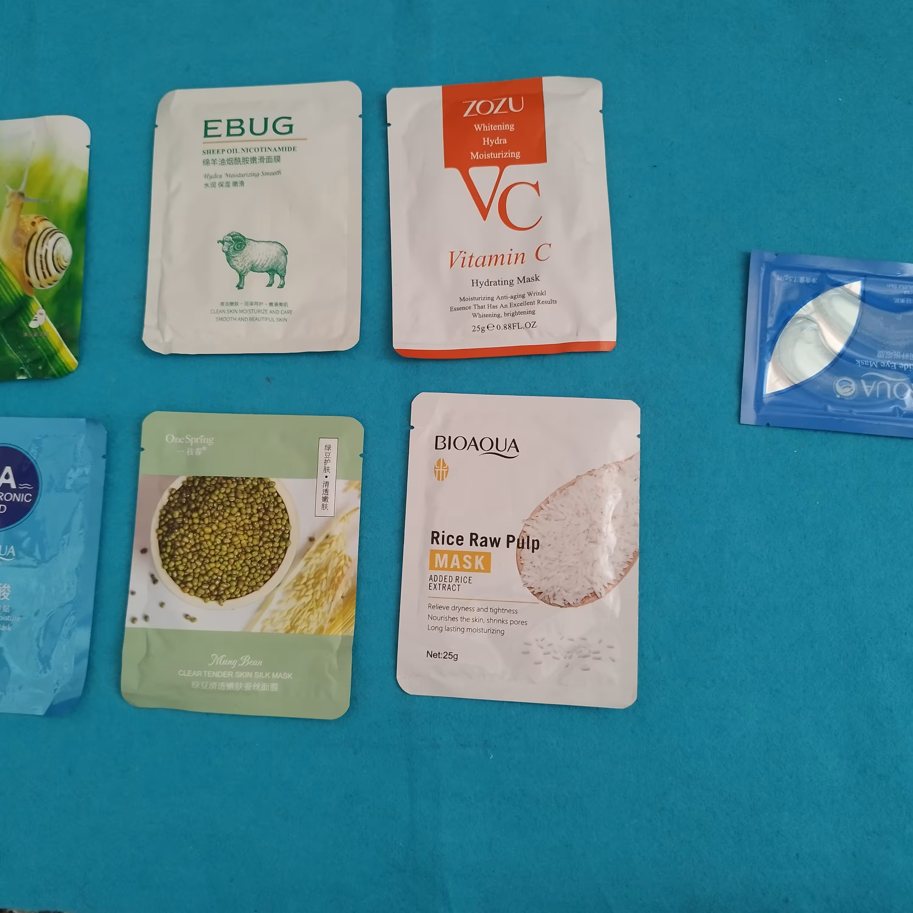 پک فوق اقتصادی 1
6 تا ماسک ورقه ای آبرسان روشن کننده التیام بخش
یک عدد پچ زیر چشم هیالورنیک اسید
