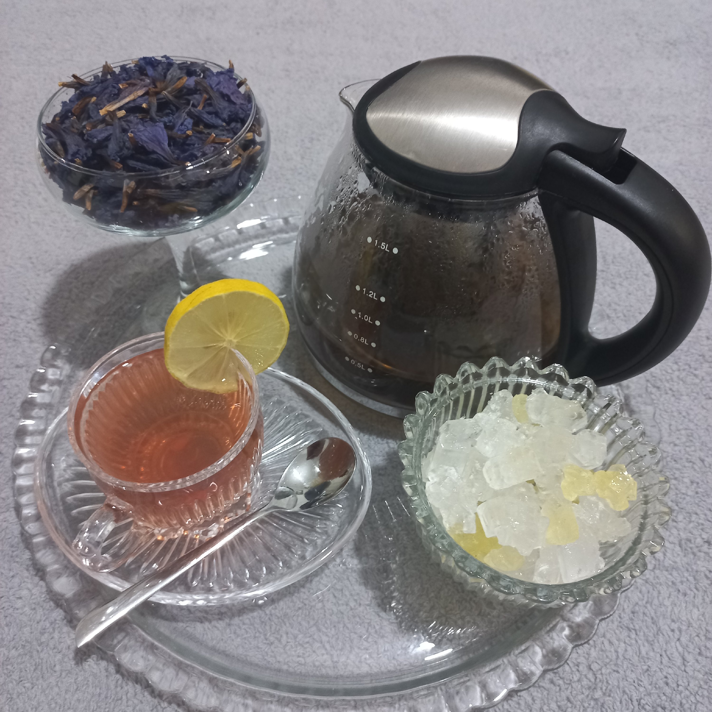گل گاو زبان دستچین و درجه یک امسال گردنه حیران 100 گرمی