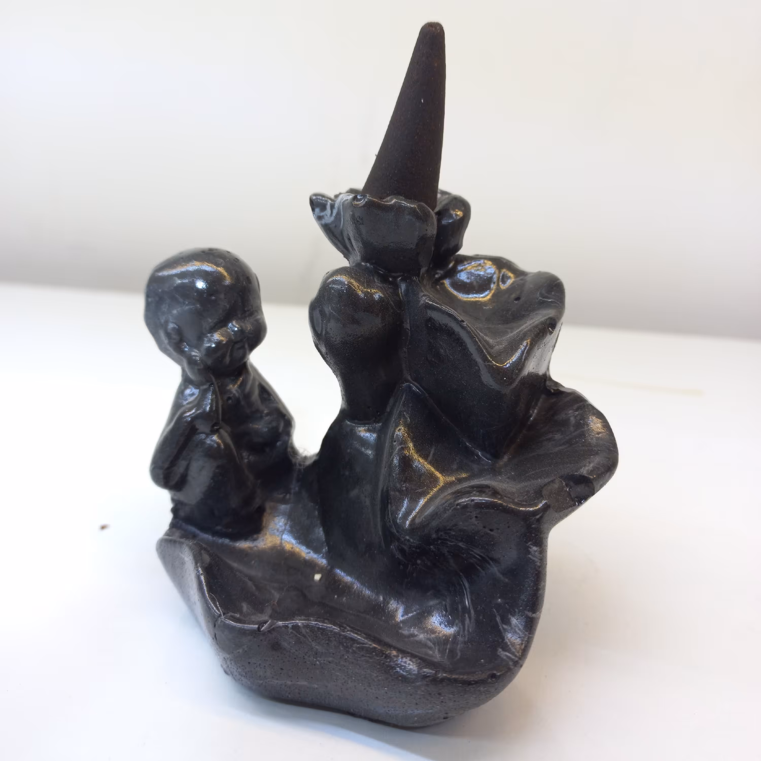 جا عودی آبشاری سنگی