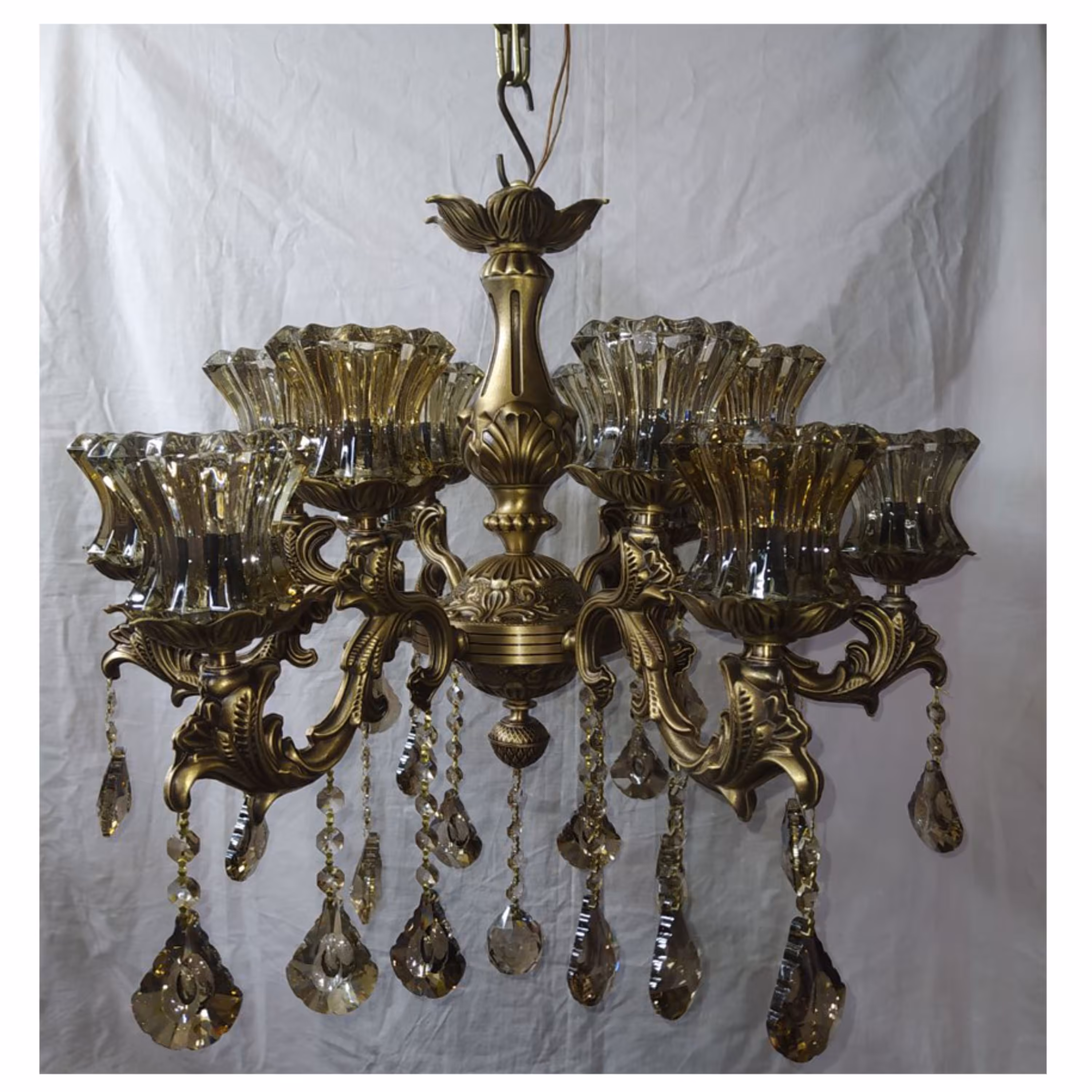 لوستر دوازده شعله برنزی آرامیس