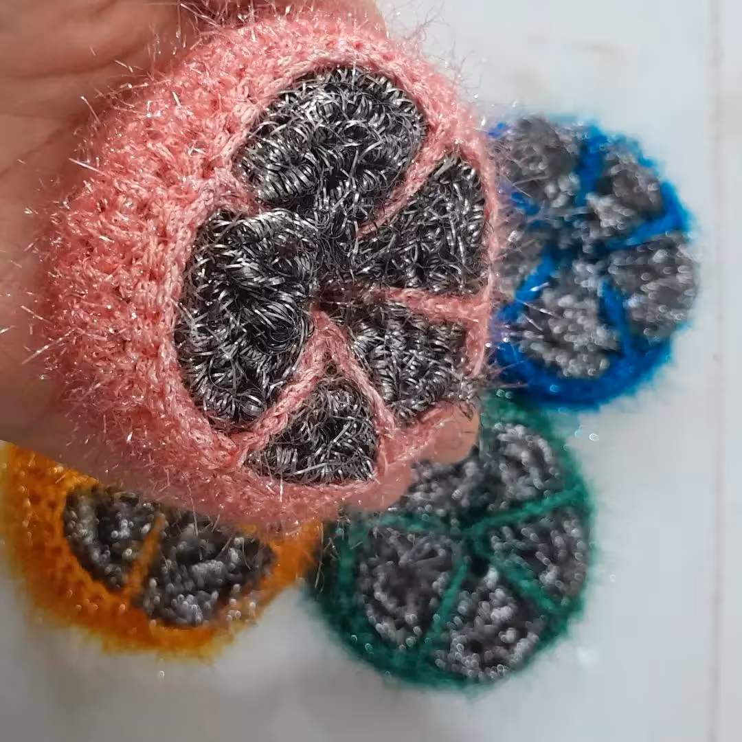 اسکاج های سیمی زیبامون در رنگ بندی مختلف یک سمت برای ظروف روحی یک طرف ظروف تفلون در وزن 20 گرم 