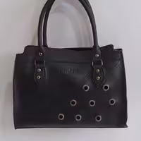 کیف زنانه مشکی رنگ chichi سایز متوسط چرم مصنوعی مرغوب